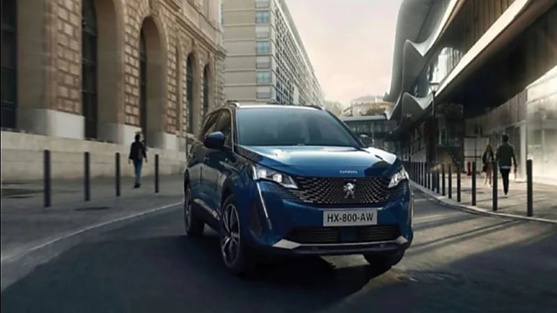 مواصفات وأسعار سيارات جيب بيجو 2023 في المملكة