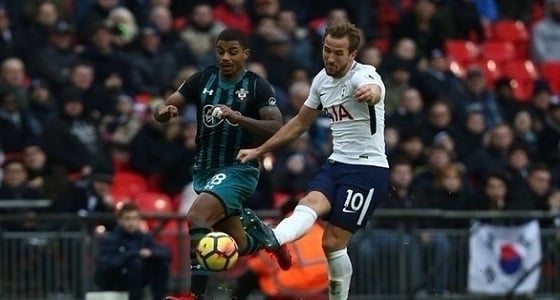 توتنهام ينتزع الفوز من ساوثهامبتون بخماسية يقودها " كين "