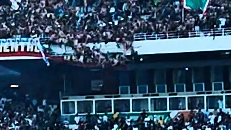 ارتفاع عدد ضحايا حادثة السقوط من المدرجات بالجزائر