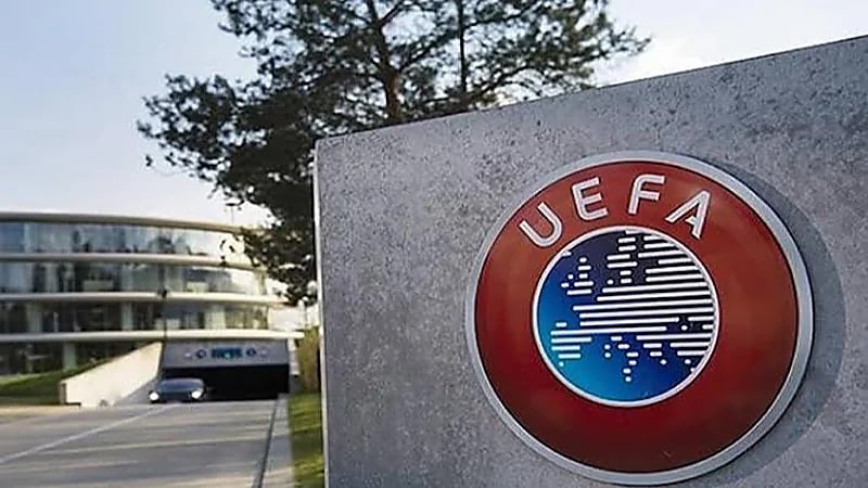 يويفا ينفي تقدم الدنمارك على سلوفينيا بسبب التصنيف ويكشف السبب