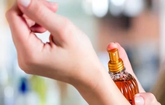 نصائح يجب مراعاتها لاختيار العطر المناسب