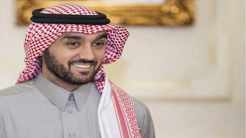 رئيس جمهورية المالديف يمنح وزير الرياضة "جائزة الرياضة الوطنية"