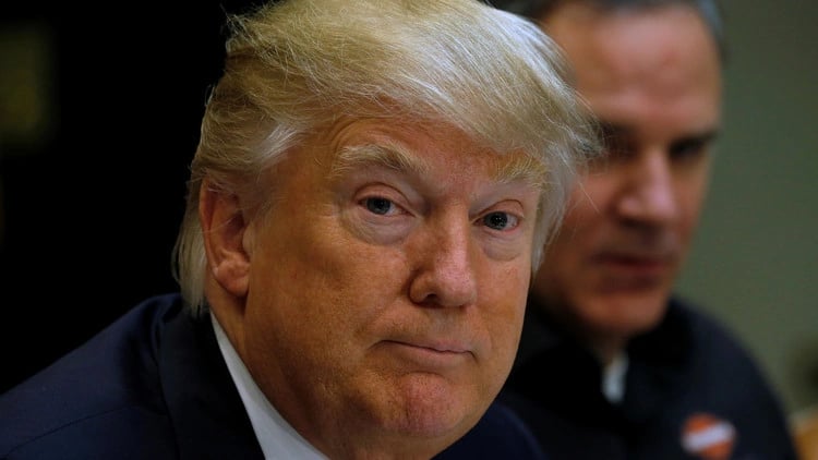 الخزانة الأمريكية تٌفرض عقوبات علي إيران