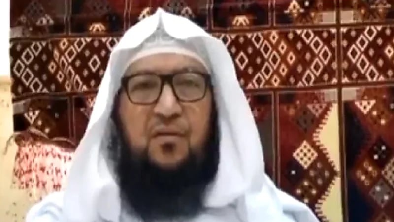 بالفيديو.. هللة تعطل حصول مواطن على راتبه قرابة 4 شهور