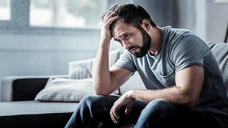 بالفيديو .. أعراض مزاجية تظهر عند الإصابة اضطراب ما بعد العطلة