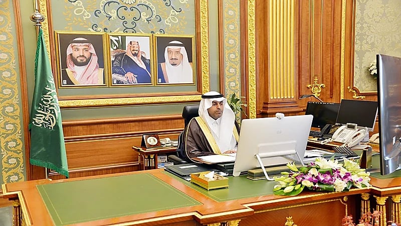 الشورى يطالب بخفض الانبعاثات السامة لوسائل النقل