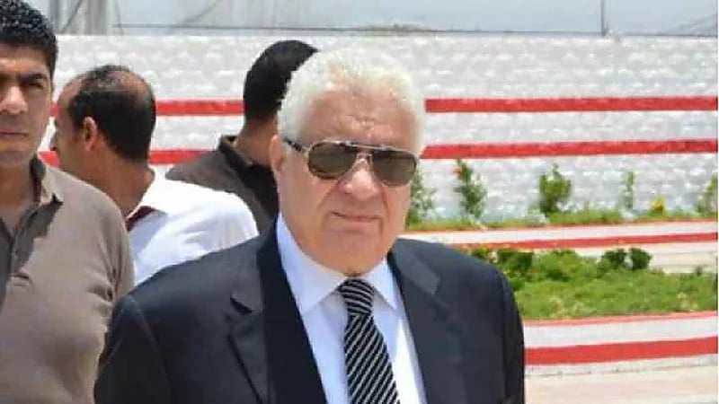 شاهد.. أول ظهور لمرتضى منصور بعد الحكم عليه بالحبس