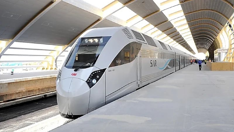 بالفيديو.. "سار": نهدف لتقديم خدمات نقل آمنة بأحدث التكنولوجيا