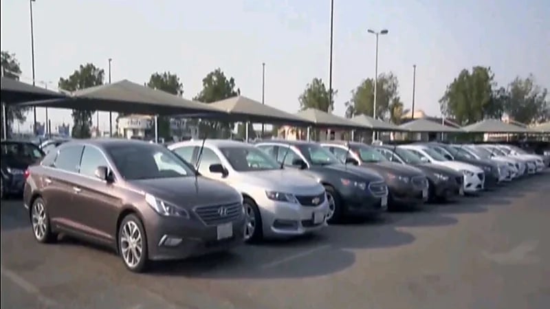 "سوق سوداء" لبيع مواعيد حجوزات السيارات في الوكالات بمبالغ تتجاوز 10 آلاف ريال