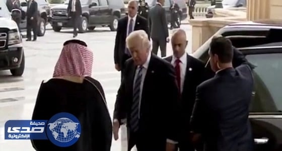 بالفيديو.. قصة ملهمة لامرأة عمرها 74 شاركت في مستقبل الأزياء