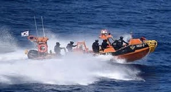 كوريا الجنوبية تحتجز قاربين صينيين دخلا المياه الإقليمية