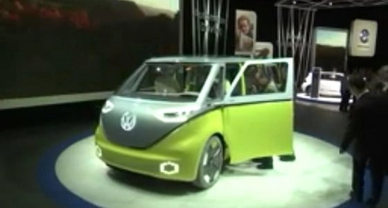 بالفيديو.. الشركات العالمية تعرض أحدث إنتاجاتها بمعرض ديترويت للسيارات