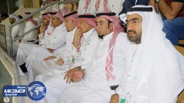 المرزوقي يجتمع بلاعبي الأهلي ويطالبهم بالفوز