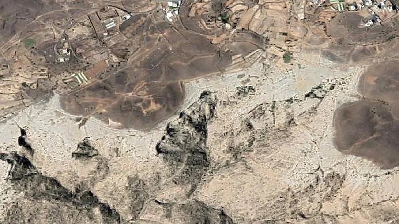 ظهور هيئة وجه إنسان في أحد جبال السراوات