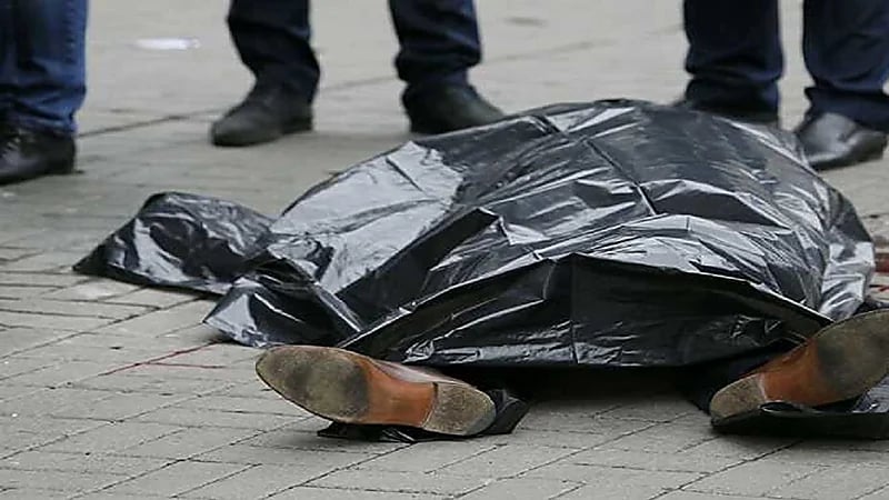 الانتقام يدفع 4 أشخاص وامرأة لضرب رجل حتى الموت