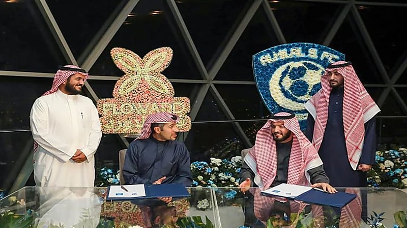 الهلال يعلن عن توقيع عقد رعاية جديد لمدة 4 أعوام 