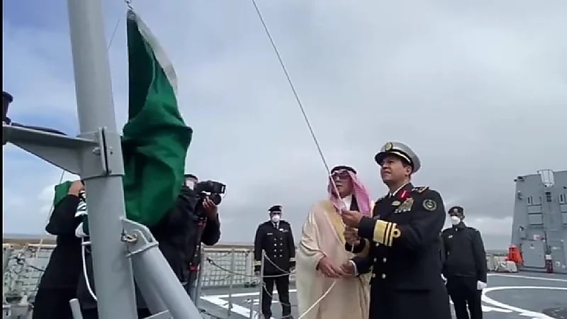 بالفيديو...البحرية الملكية تدشن السفينة الأولى من مشروع السروات