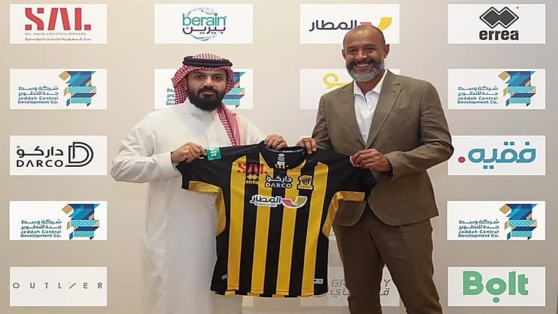 سانتو يطلب 3 لاعبين من الاتحاد لتدعيم الفريق 