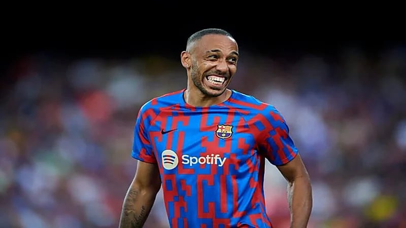   تشيلسي يواجه أزمة بشأن انتقال أوباميانغ 