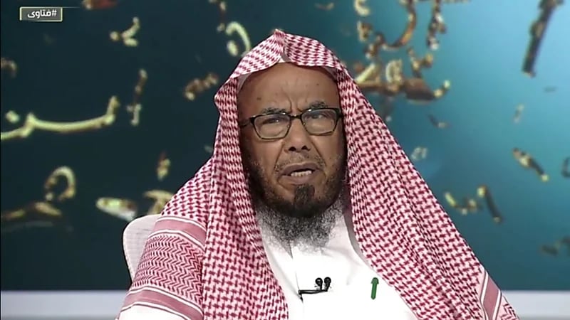 بالفيديو.. المطلق يوضح حكم دفع زكاة المال للأبناء لأكمال مرحلة الماجستير