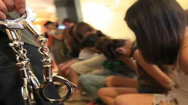 مصر.. ضبط شبكة لتبادل الزوجات