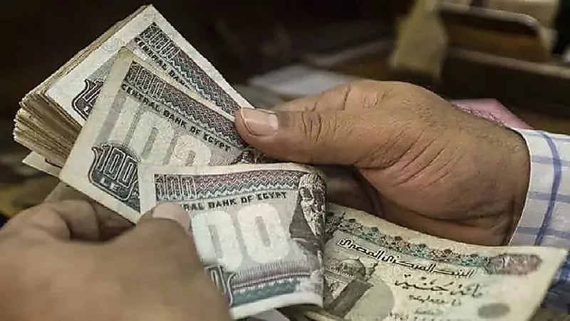 مصر ترفع الحد الأدنى لأجور العاملين في البلاد