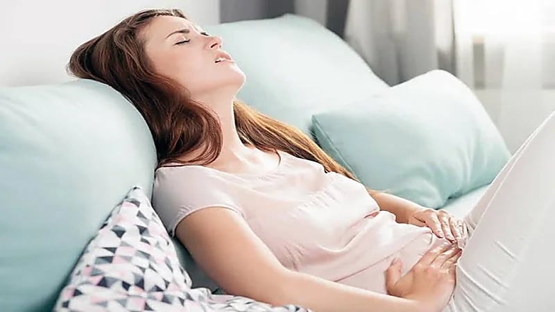 استشارية تكشف عن أسباب انتشار الأمراض التناسلية بين الجنسين