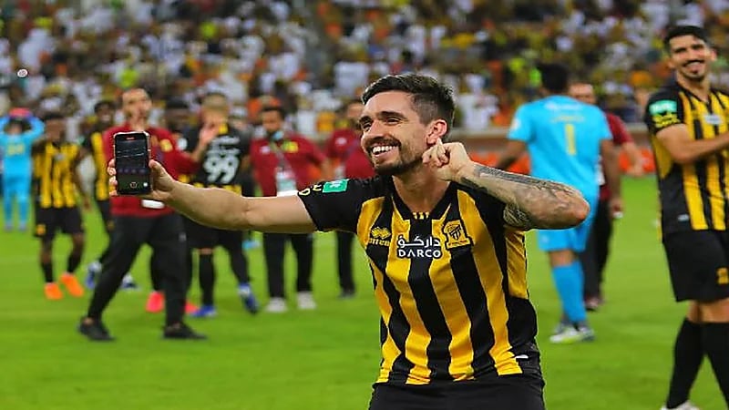 الاتحاد يغري "كورونادو" بعرض جديد