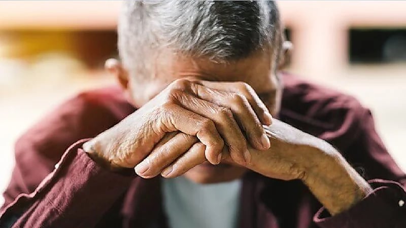 استشاري: منتصف الأربعين أكثر فترة يصاب فيها الإنسان الاكتئاب