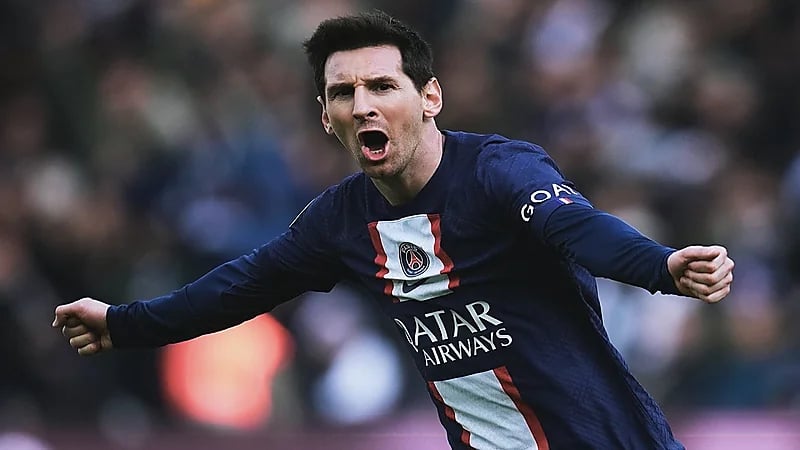 ميسي يقترب من العودة لبرشلونة مجددا 