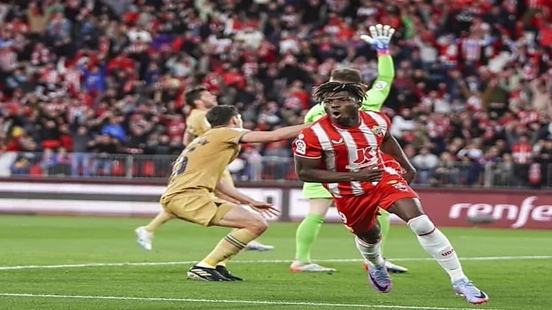 ألميريا يتغلب على برشلونة بهدف نظيف