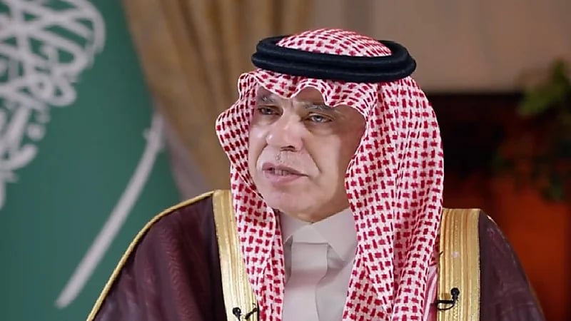 وزير التجارة يعلن استئناف الرحلات الجوية بين المملكة والعراق خلال أسبوعين