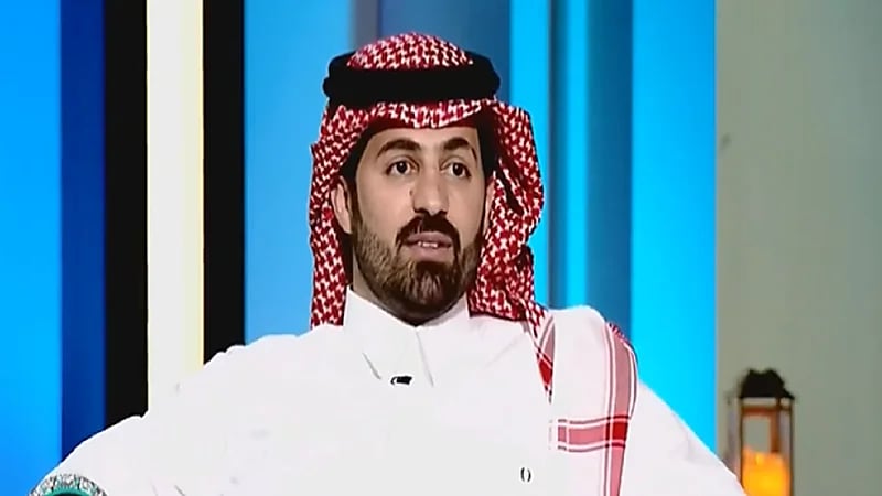 "لست توم كروز"..سلطان العنزي ينفي إخفاءه لموضوع الحب بسبب جماهيريته