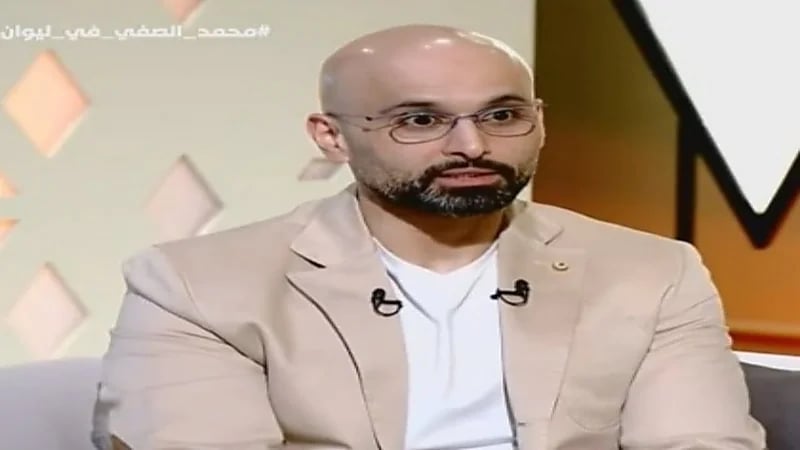 شاهد.. طبيب يحذر من أضرار السواك: لا ينظف جميع أسطح الأسنان