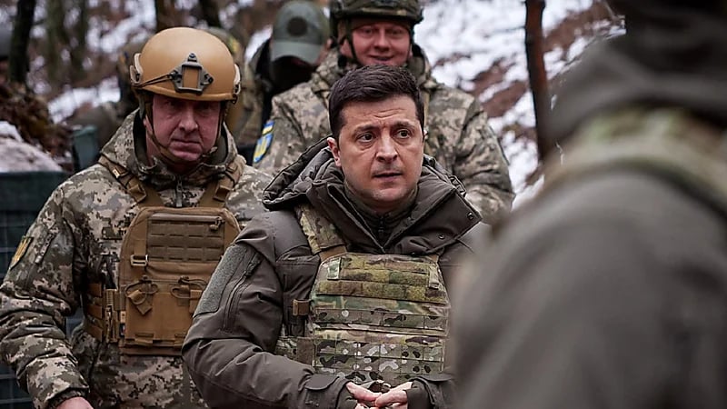 مدفيديف: لا خيار أمام روسيا إلا قتل الرئيس الأوكراني