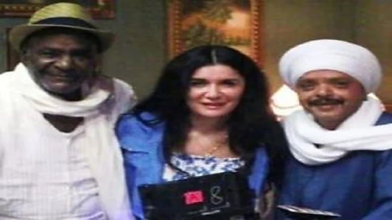 محمد هنيدي مع غادة عادل: بطيخ من غير بذر