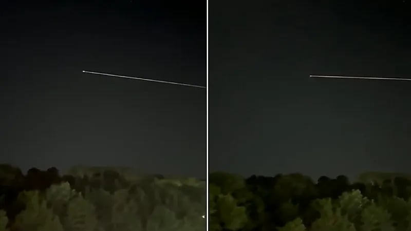 سبب ظهور مركبة دراجون مشتعلة بعد اختراقها الغلاف الجوي .. فيديو