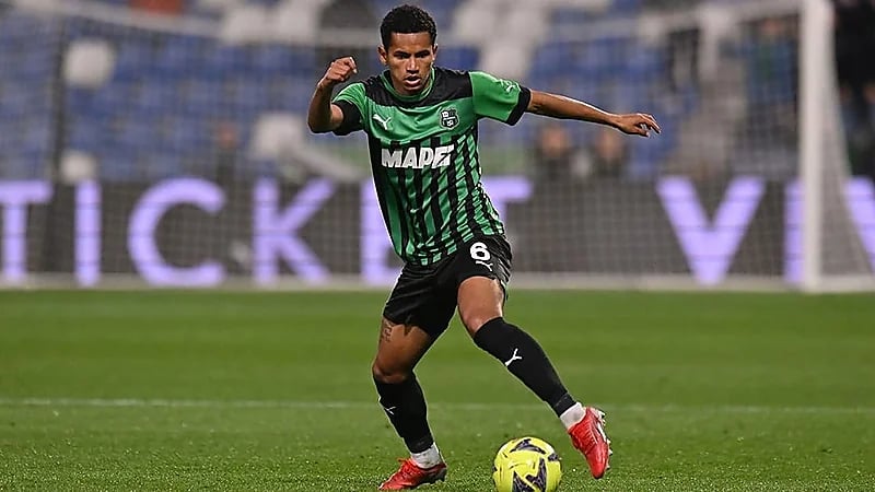 ساسولو يرفض بيع روجيريو لأسباب أخلاقية