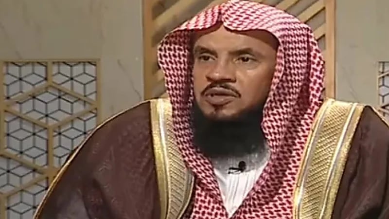 حكم شراء السيارات بالتقسيط عن طريق "التمويل المالي" ..فيديو