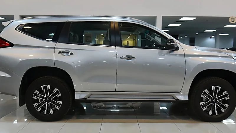 مواصفات وأسعار ميتسوبيشي مونتيرو ديزل 2023 في المملكة   .. فيديو