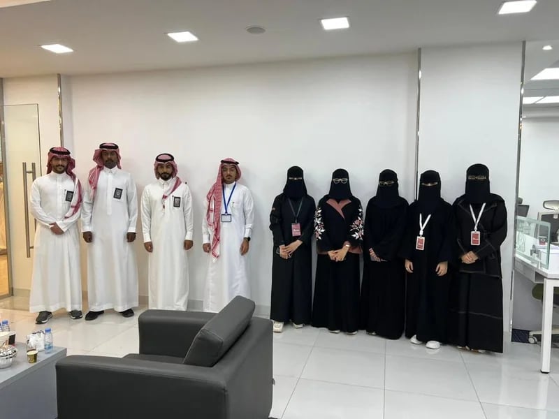 هيئة تطوير محمية الملك سلمان تنفذ لقاءات حوارية لـ 200 طالب وطالبة.. صور