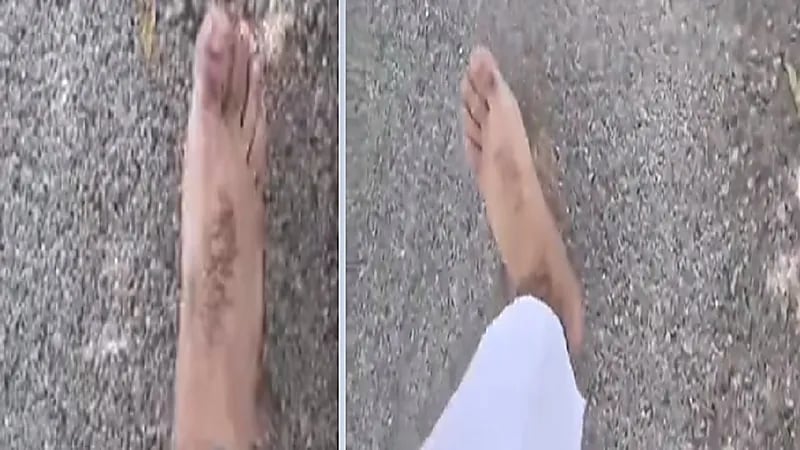 موقف طريف لشاب حافي القدمين في درجة حرارة 43 بعد سرقة نعاله .. فيديو