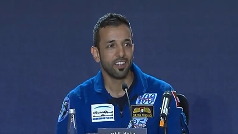 سلطان النيادي: الأمير سلطان بن سلمان هو قدوتنا كرواد فضاء عرب.. فيديو