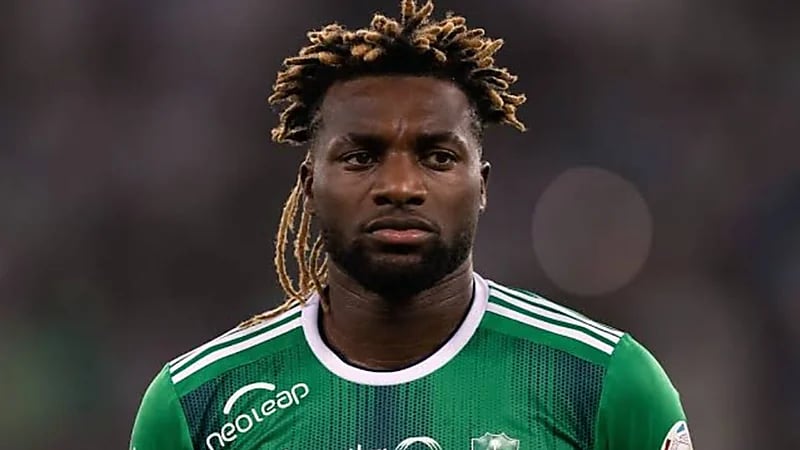 ماكسيمان يسخر من تيفو جمهور الاتحاد .. فيديو