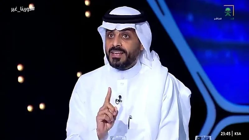 العطوي يعلق على تمركز البليهي في هدف الرياض.. فيديو