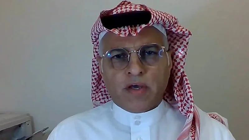 محلل اقتصادي يوضح السبب وراء اختيار الرياض لاستضافة المنتدى الاقتصادي العالمي  ..  فيديو