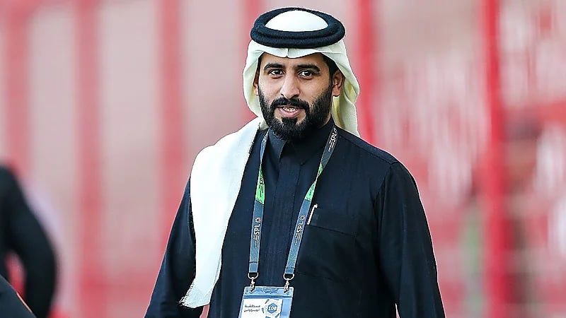 الانضباط توقف رئيس ضمك