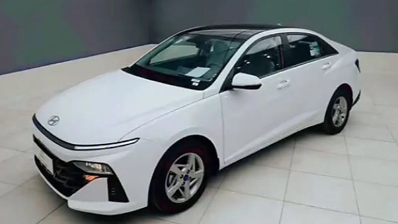 مواصفات سيارة هيونداي‬⁩ اكسنت فليت 2024 .. فيديو