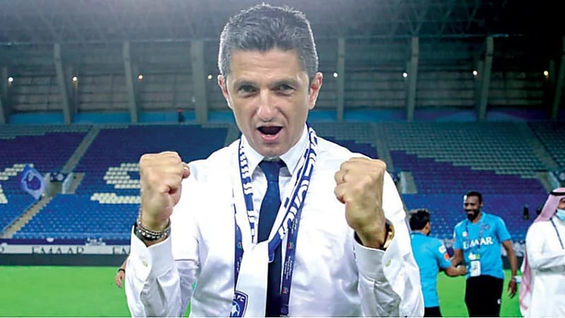 لوشيسكو: من الصعب تدريب فريق غير الهلال في دوري روشن