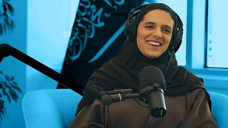 موقف مؤثر مع الاميرة هيفاء وشاب من ذوي الاحتياجات الخاصة .. فيديو